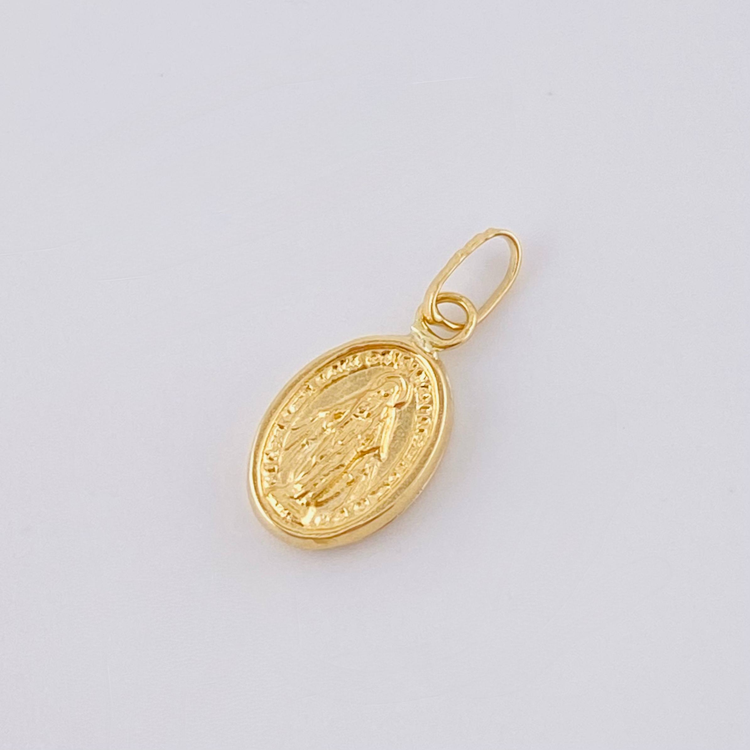 Dije Virgen Milagrosa 0.45gr / 1.7cm / Oro Amarillo 18K ©