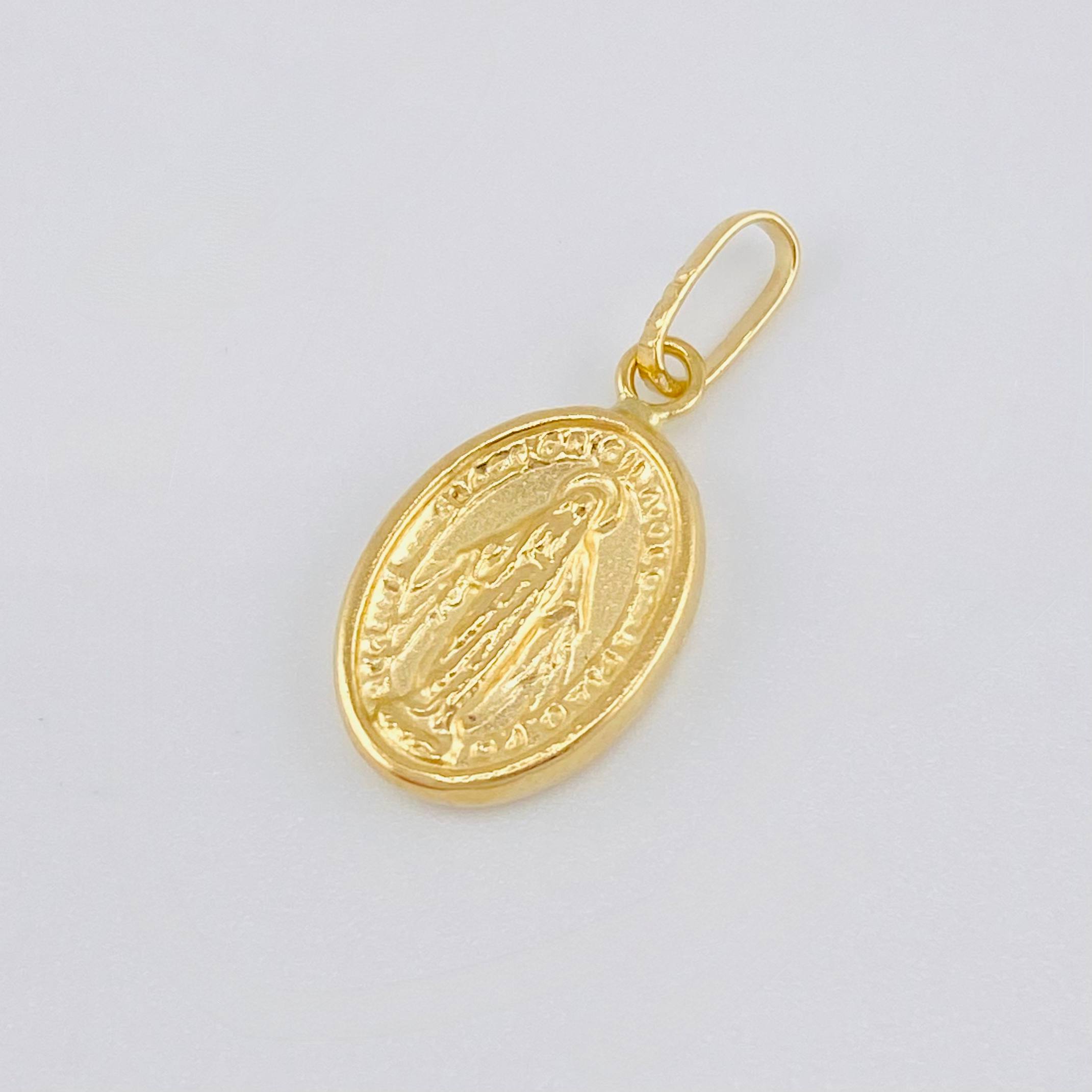 Dije Virgen Milagrosa 0.55 g / 2 cm Oro Amarillo 18K