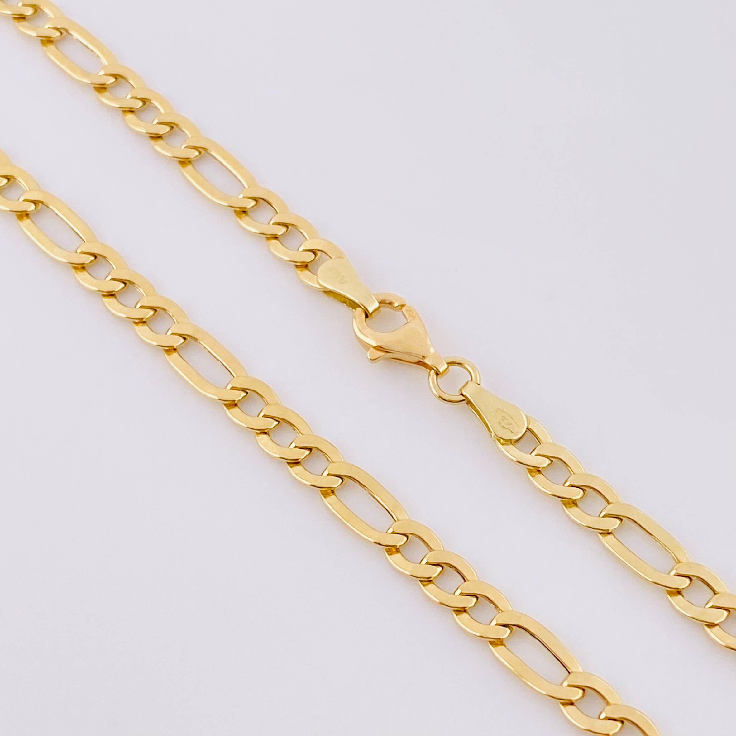 Cadena Figaro 7.7g / 60cm / 4.4mm Oro Amarillo 18K