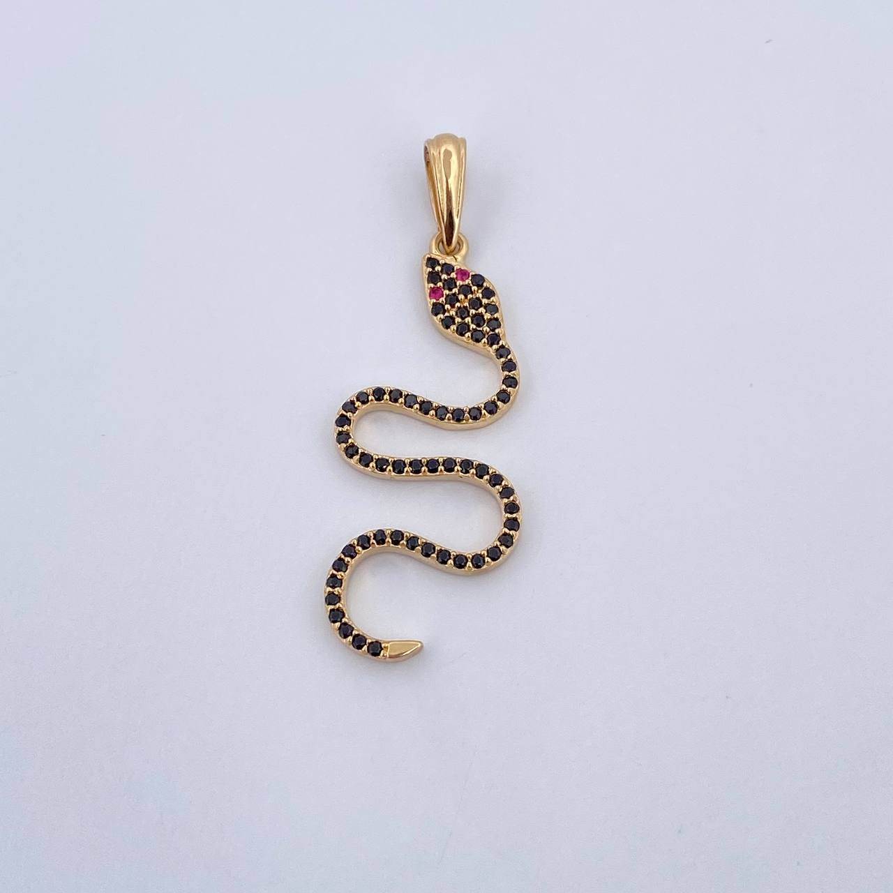 Dije Serpiente 1.85gr / 3.8cm / Circones Fucsias Negros Oro Amarillo 18K &