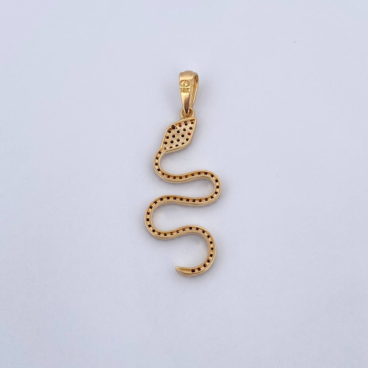 Dije Serpiente 1.85gr / 3.8cm / Circones Fucsias Negros Oro Amarillo 18K &
