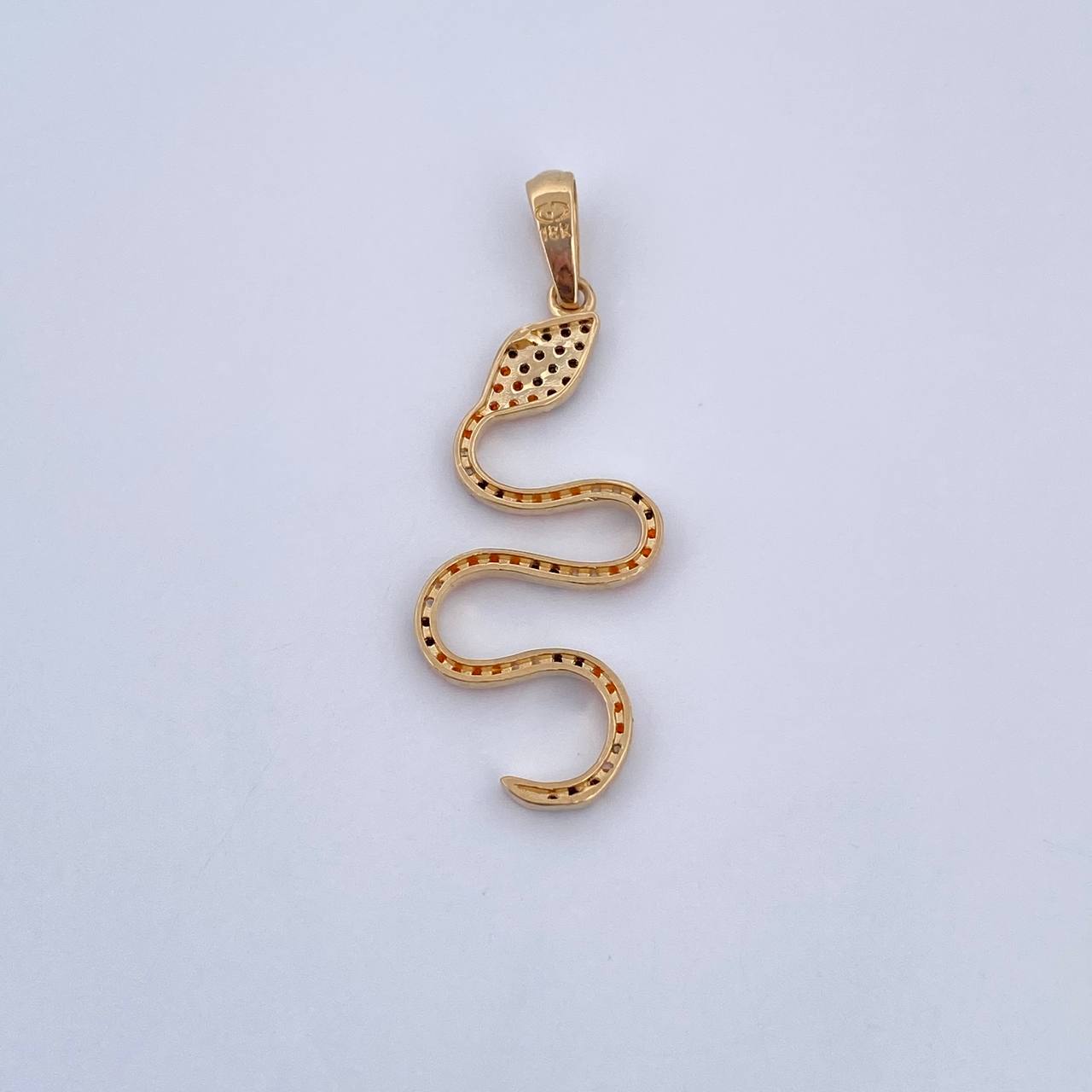 Dije Serpiente 1.9gr / 3.8cm / Circones Negros Naranjas Blancos Oro Amarillo 18K &