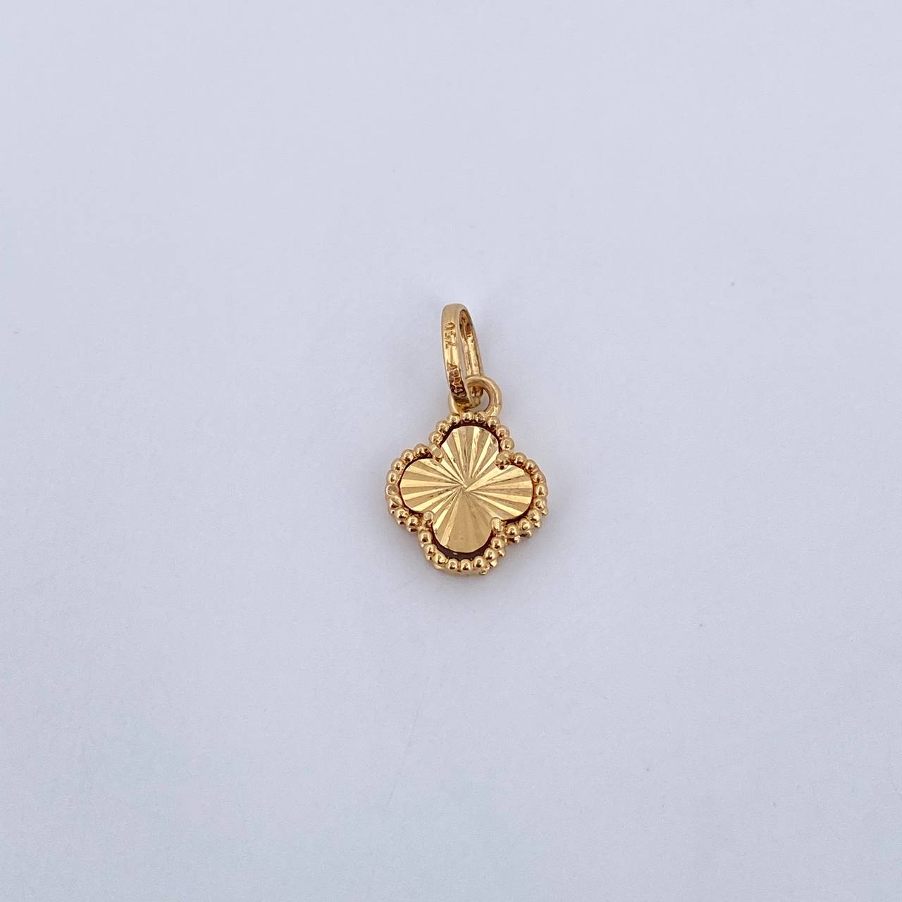 Dije Trebol 1.35gr / 1.7cm / Diamantado Oro Amarillo Nac.Esp. 18K &