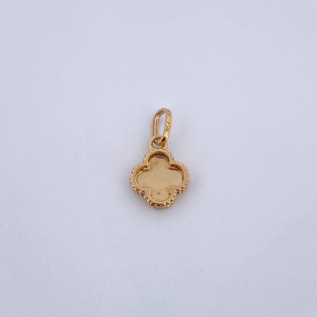 Dije Trebol 1.35gr / 1.7cm / Diamantado Oro Amarillo Nac.Esp. 18K &