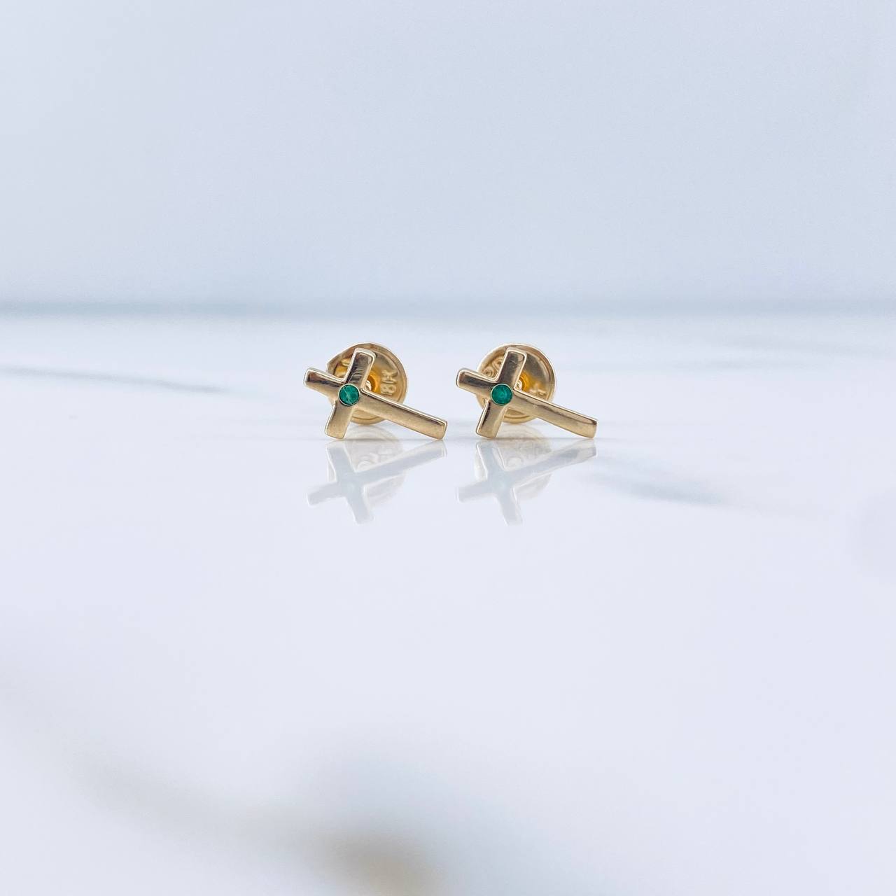 Topos Cruz 0.65gr / Circon Verde Oro Amarillo 18K &