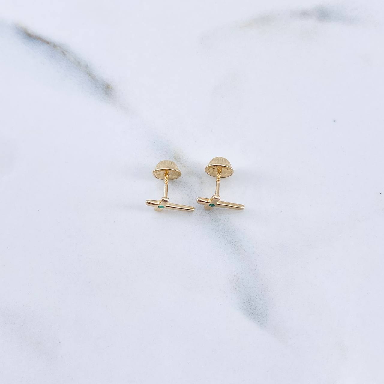 Topos Cruz 0.65gr / Circon Verde Oro Amarillo 18K &