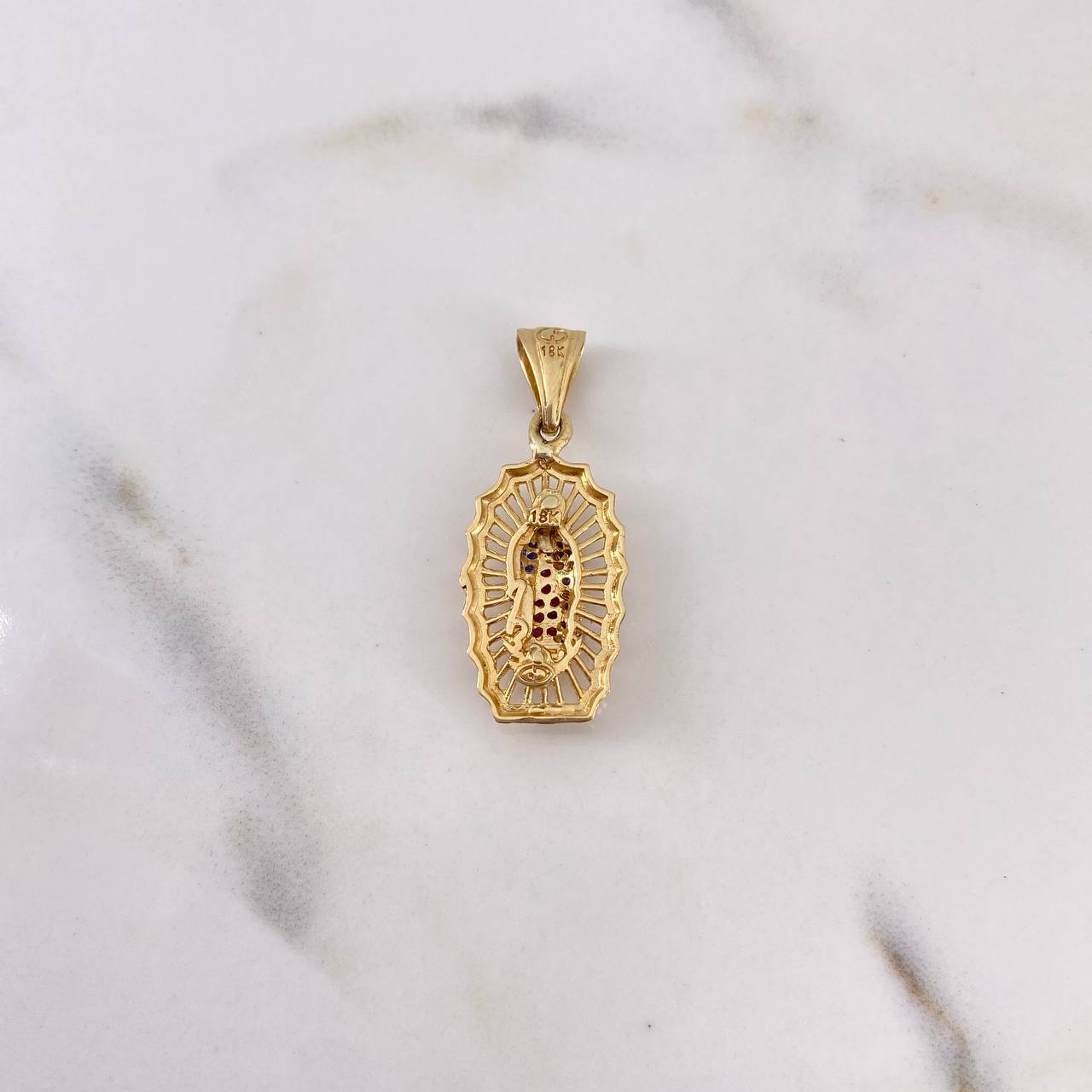 Dije Virgen Guadalupe 3.3gr / 3.2cm / Circones Fucsias Azules Blancos Oro Amarillo 18K #