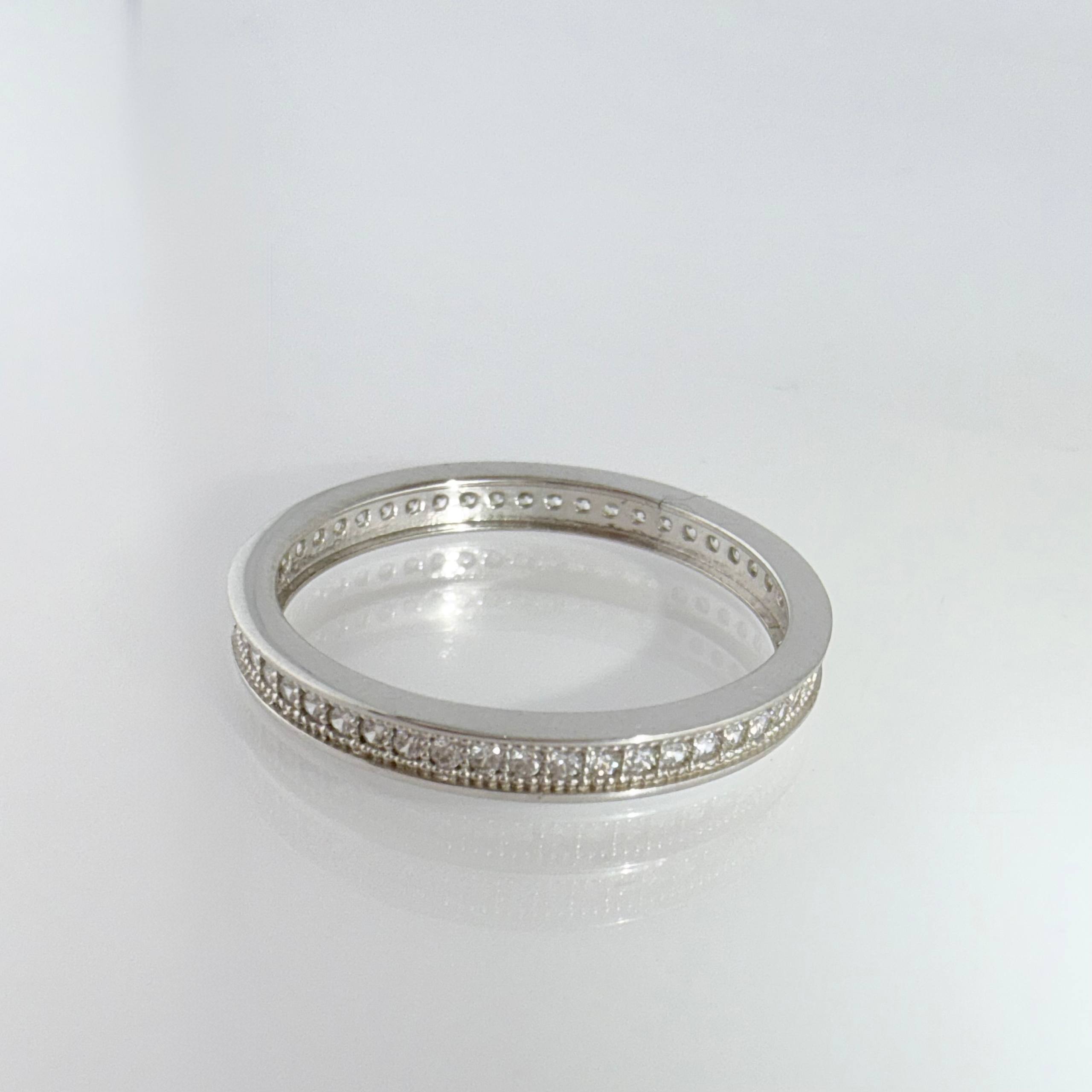 Anillo Churumbela 1.8gr / T6 1/2 / Oro Blanco 18K ©