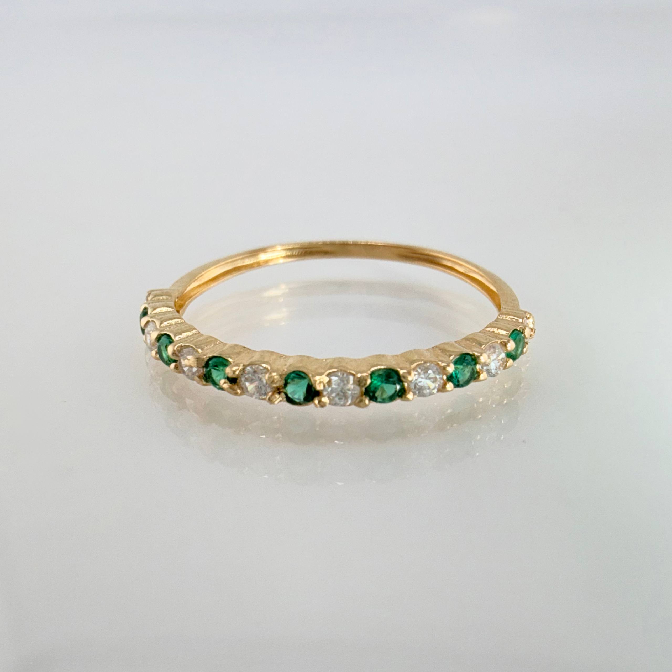 Anillo Churumbela 0.85gr / T5 1/4 / Oro Amarillo 18K ©