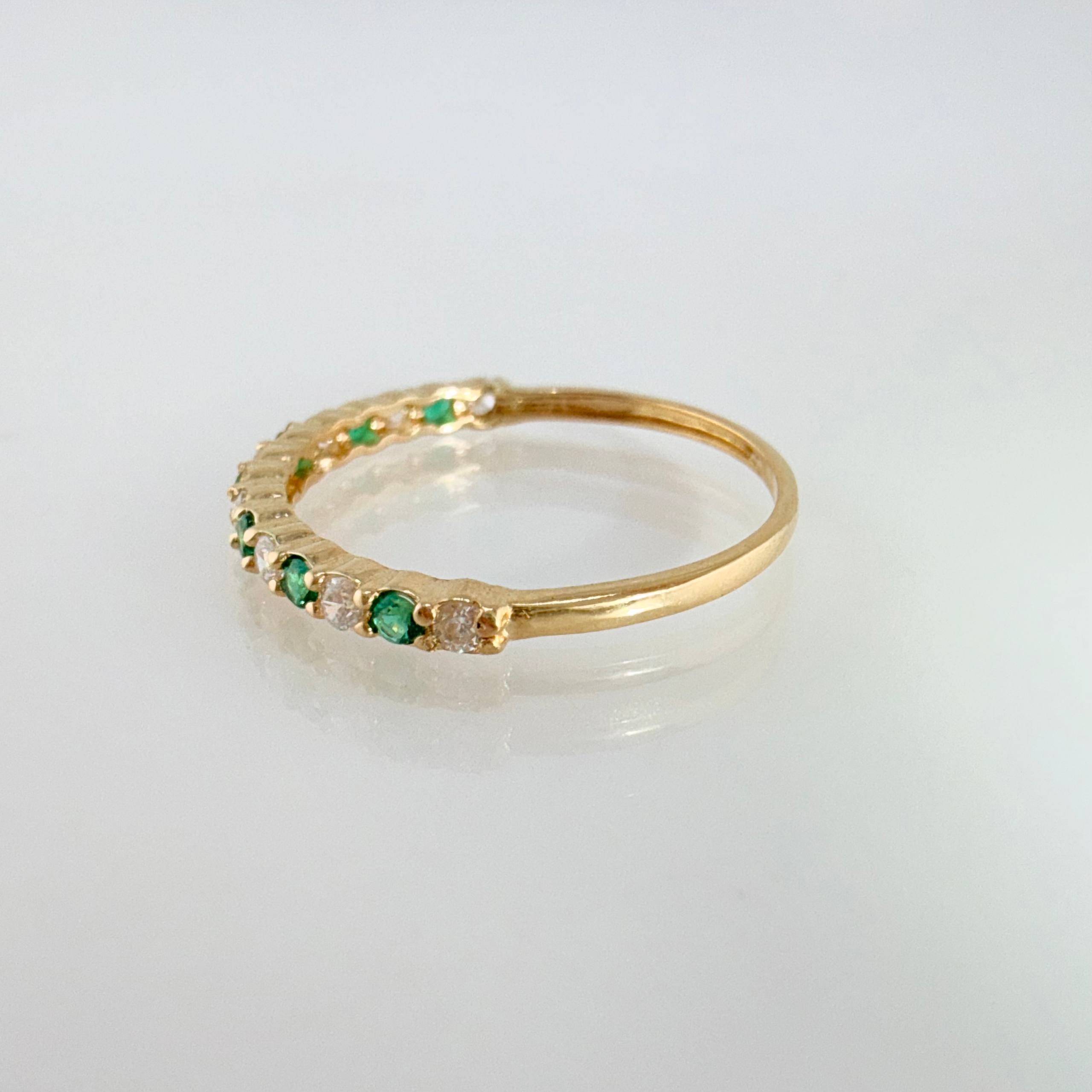 Anillo Churumbela 0.85gr / T5 1/4 / Oro Amarillo 18K ©