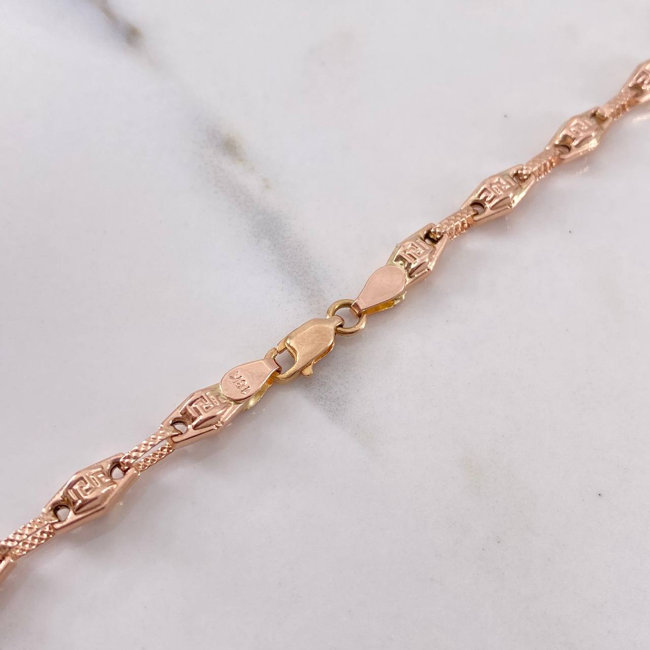 Cadena Rustica Tribal 13.3gr / 61.5cm / 4.7mm Punteada Oro Rosa 18K $