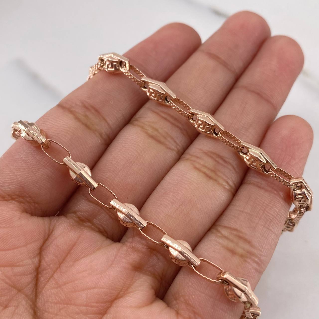 Cadena Rustica Tribal 13.3gr / 61.5cm / 4.7mm Punteada Oro Rosa 18K $