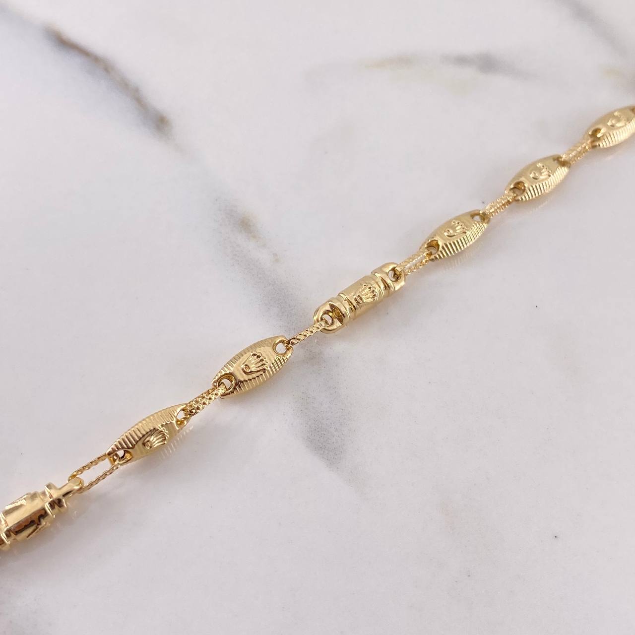 Pulso Rustico Corona RX 4.6gr / 20.5cm / 4.5mm Oro Amarillo 18K $