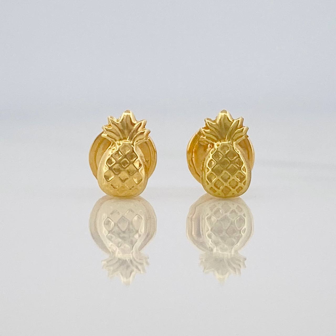 Topos Piña 0.55 g / 4 mm Oro Amarillo 18K