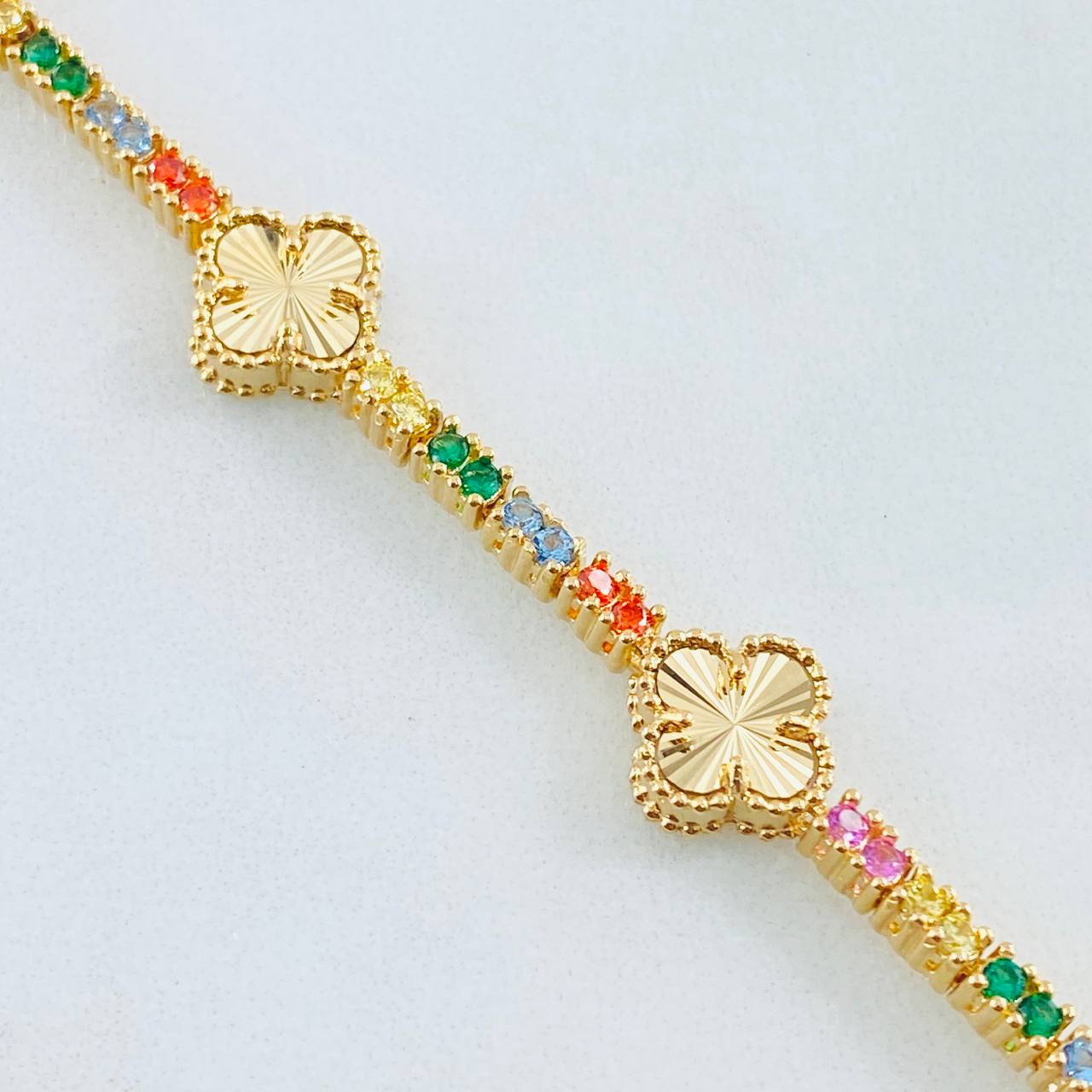 Pulso Tennis Trebol 13.1gr / 17cm / Oro Amarillo Nac.Esp. 18K