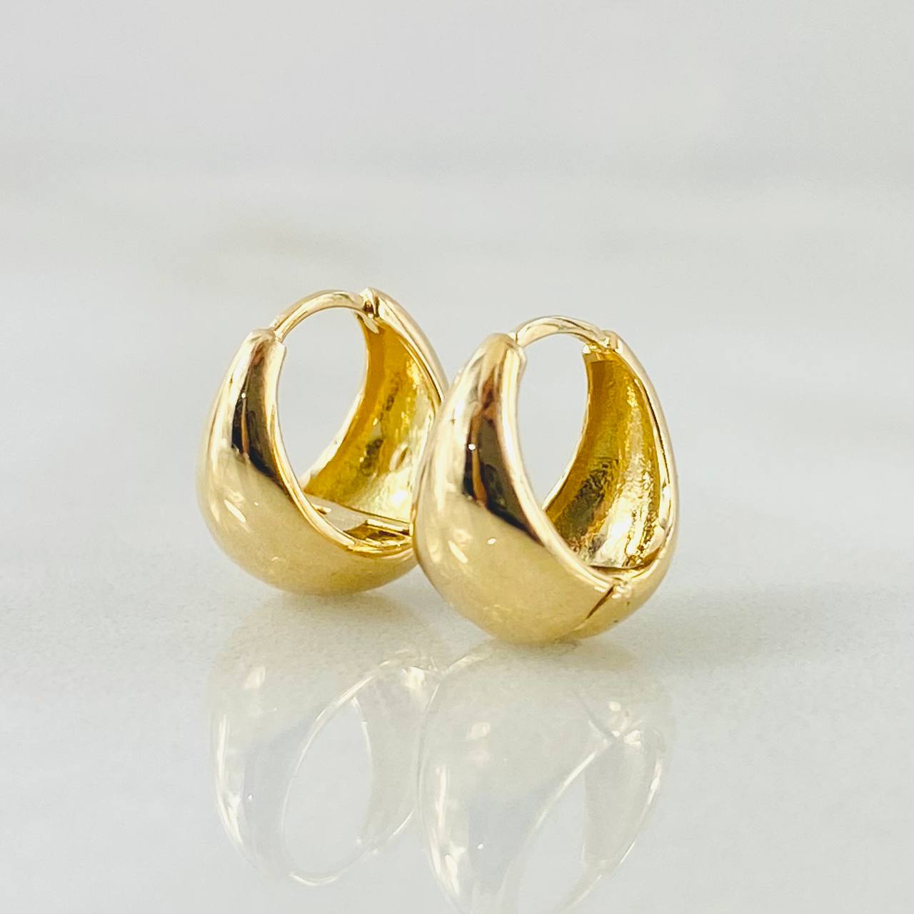 Candongas Dali 2.45gr / 1cm / Oro Amarillo 18K ©