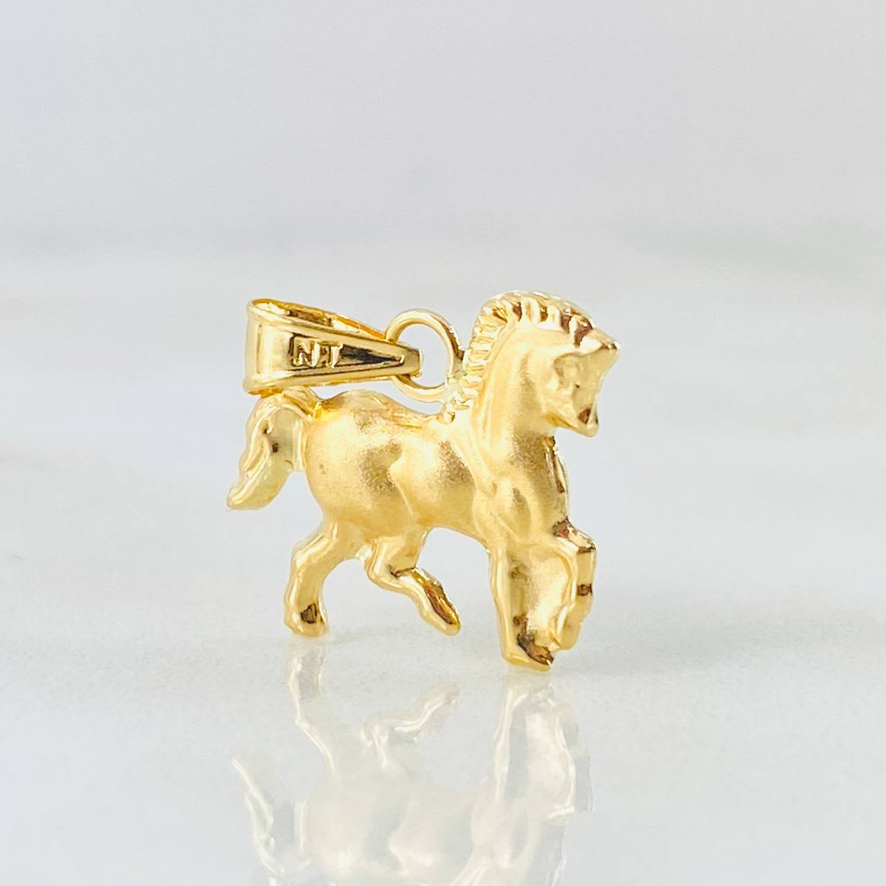 Dije Caballo 0.95gr / 1.8cm / Oro Amarillo 18K ©