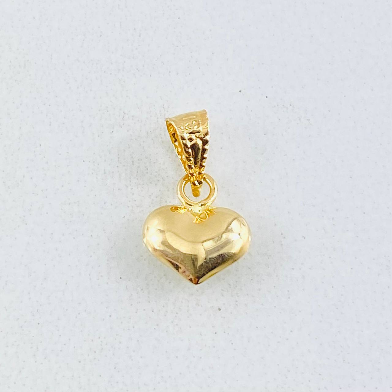 Dije Corazón 0.3gr / 1.2cm / Oro Amarillo 18K
