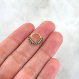 Piercing Earcuff Tiara Maya 0.95gr / 1.3cm / Circones Verdes Oro Amarillo 18K (Joya) ©
