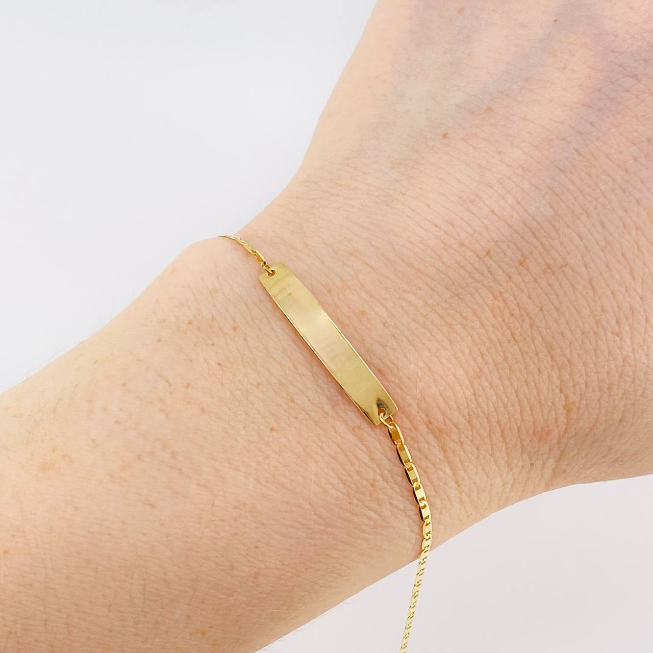 Pulso Modulable Plano Placa Rectangular 1.4 g / 17.5 cm - 15.2 cm / 1.5 mm Oro Amarillo 18K