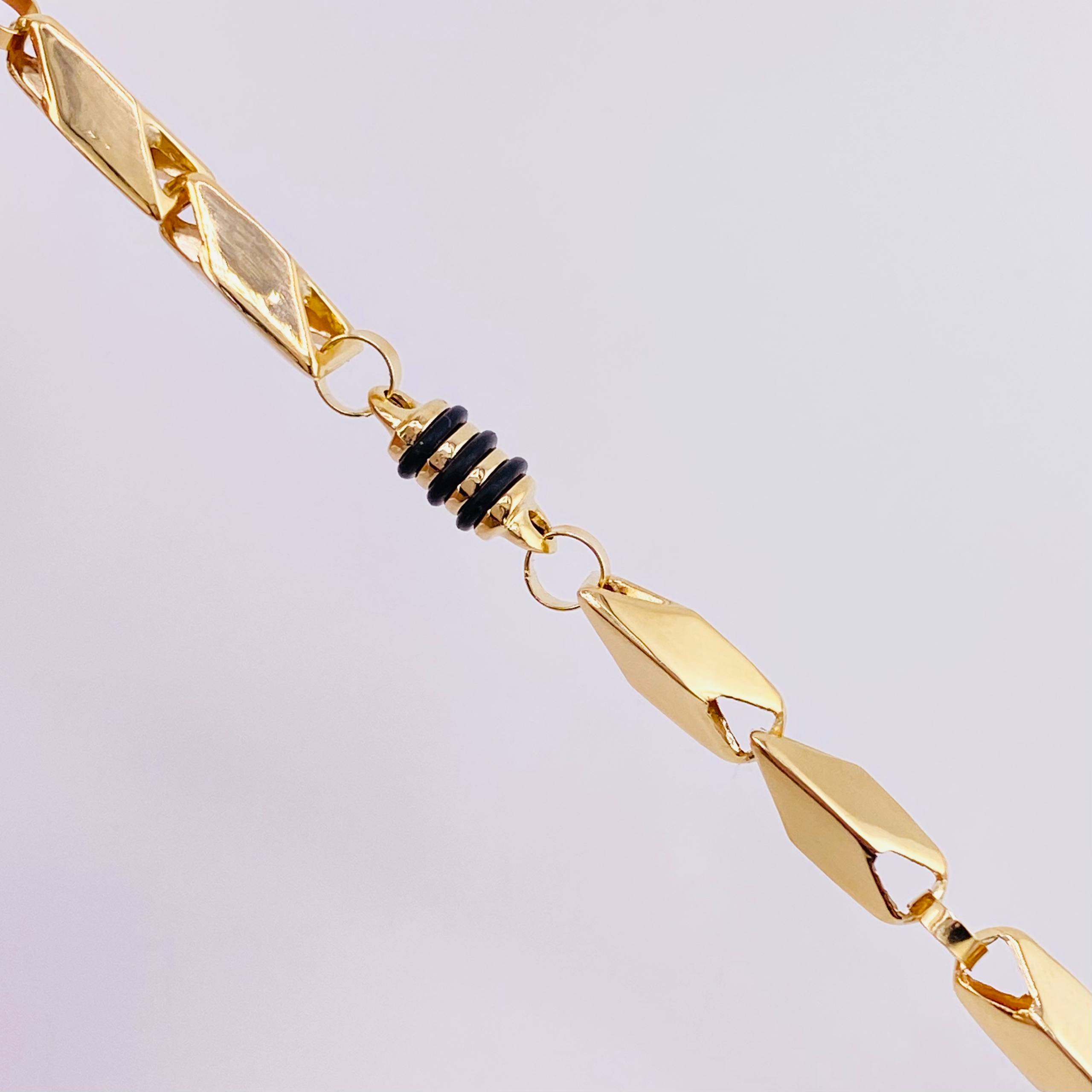 Pulso Rustico Cauchos Negros 5.65 g / 19.7 cm / 5 mm Oro Amarillo 18K