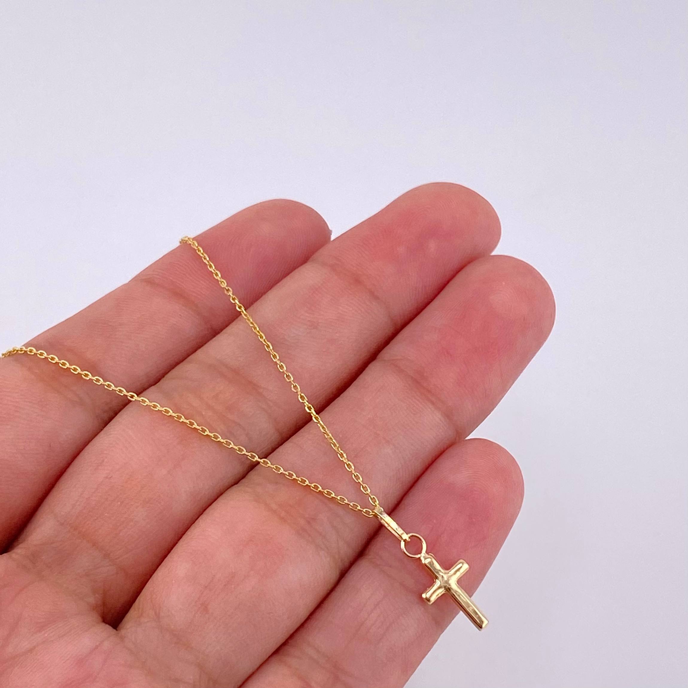 Set Cadena Aro Seguido + Dije Cruz / 0.95 g / 45 cm Oro Amarillo 18K