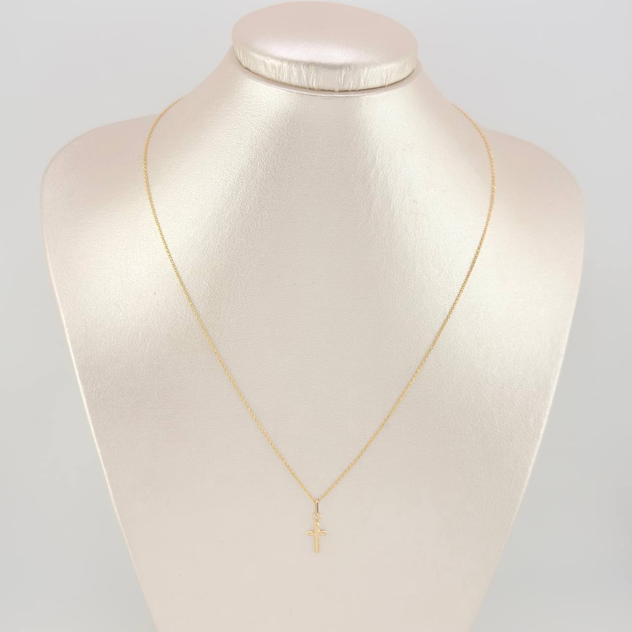 Set Cadena Aro Seguido + Dije Cruz / 0.95 g / 45 cm Oro Amarillo 18K
