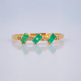 Anillo Tres Piedras Esmeraldas 1gr / T6 1/4 / Oro Amarillo 18K $