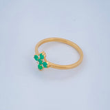 Anillo Flor  Esmeraldas 1.8gr / T6 1/4 / Oro Amarillo 18K $