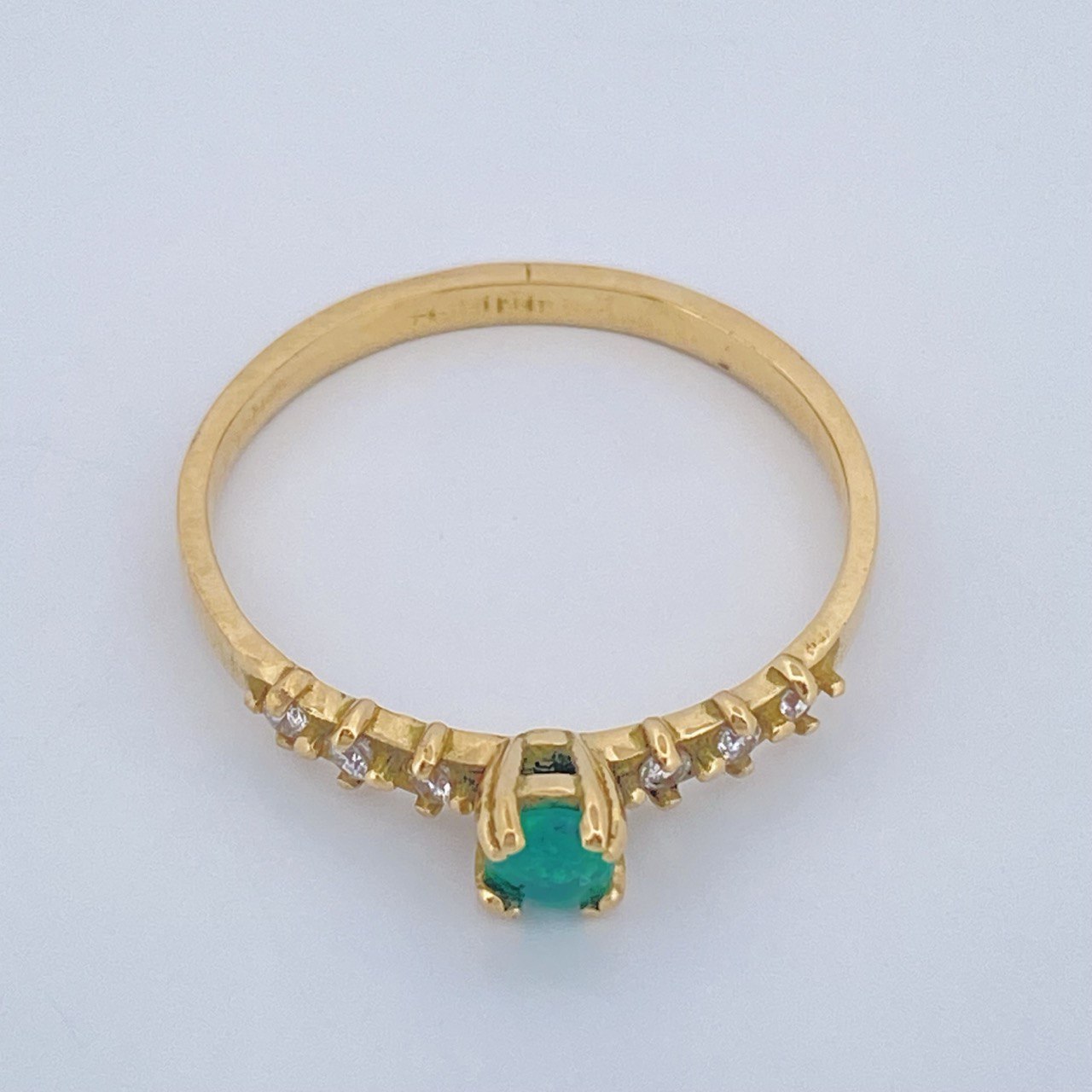 Anillo Churumbela Esmeralda 1.9gr / T7 1/4 / Oro Amarillo 18K $