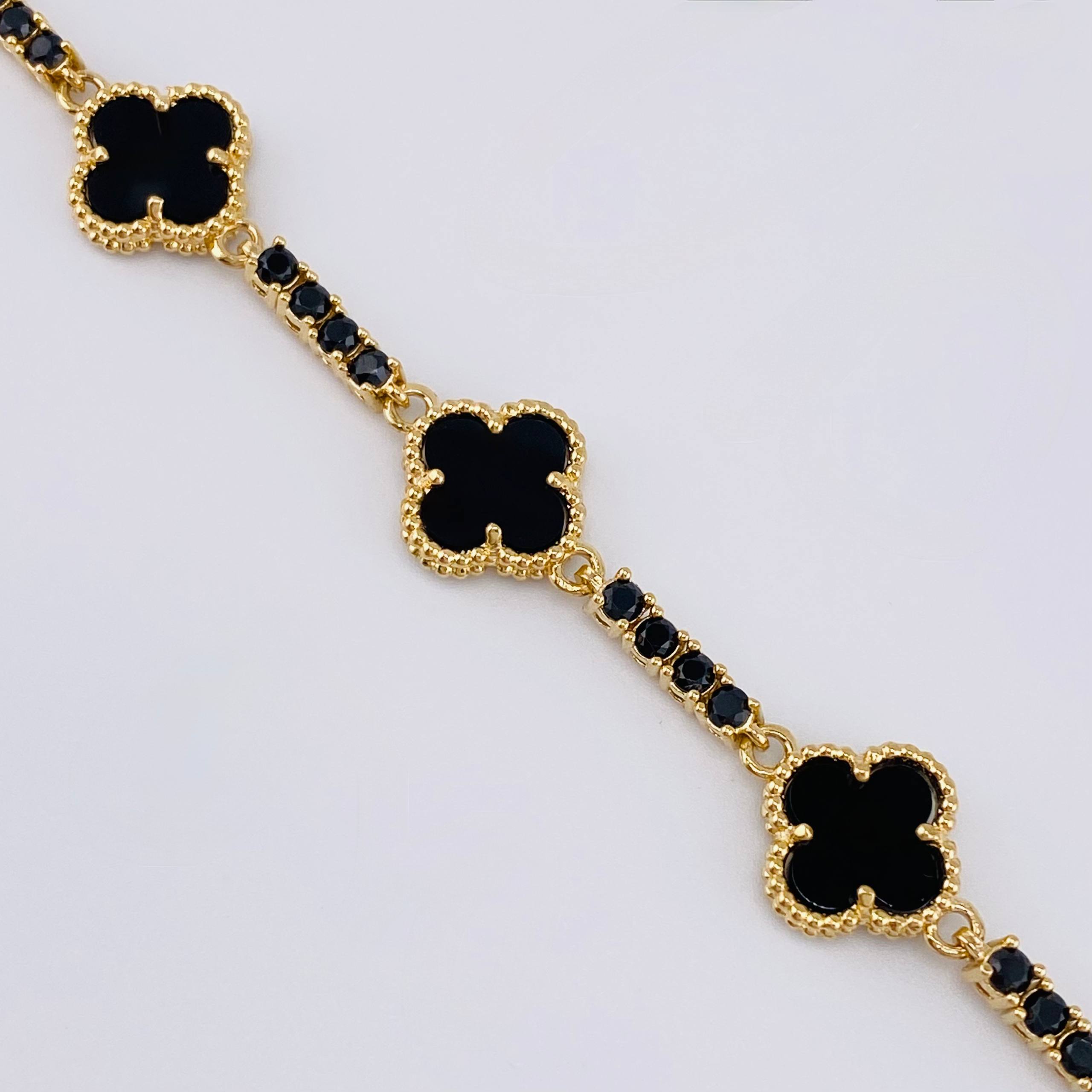 Pulso Trebol Negro 18.05 g / 19 cm / 3.1 mm Oro Amarillo 18K