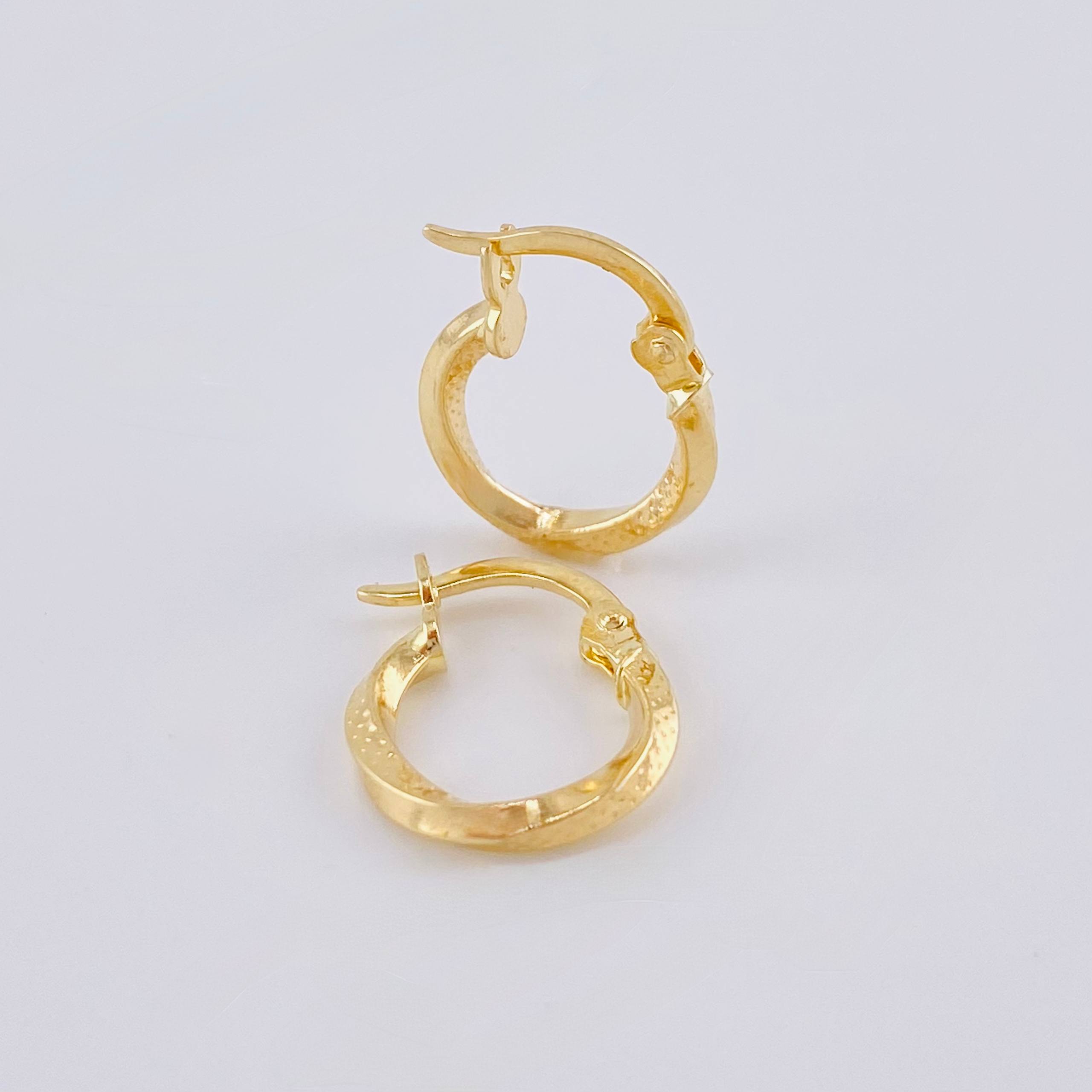 Candongas Asby 0.9 g / 1.5 cm Oro Amarillo 18K