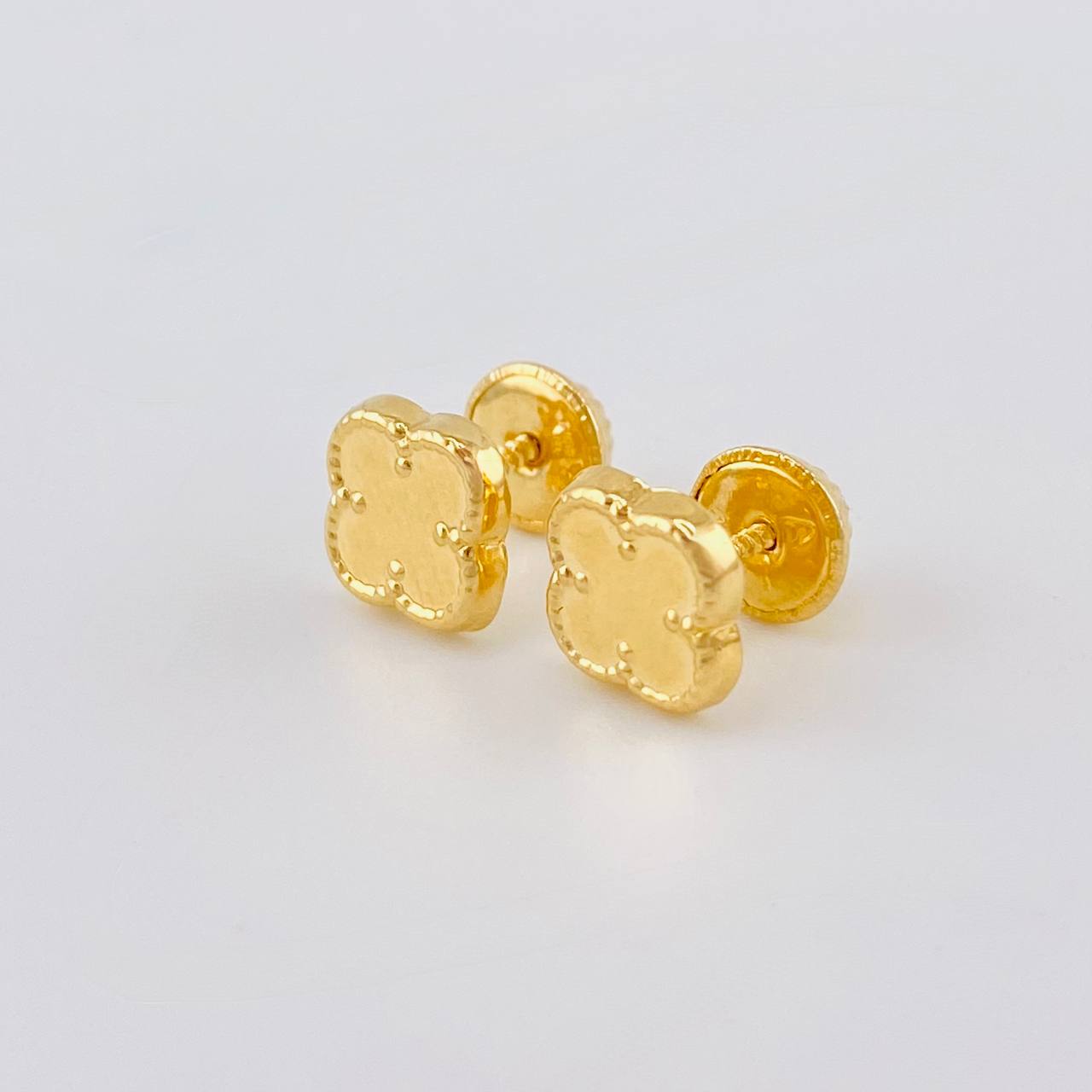 Topos Trebol 0.5 g / 6,8 mm Oro Amarillo 18K
