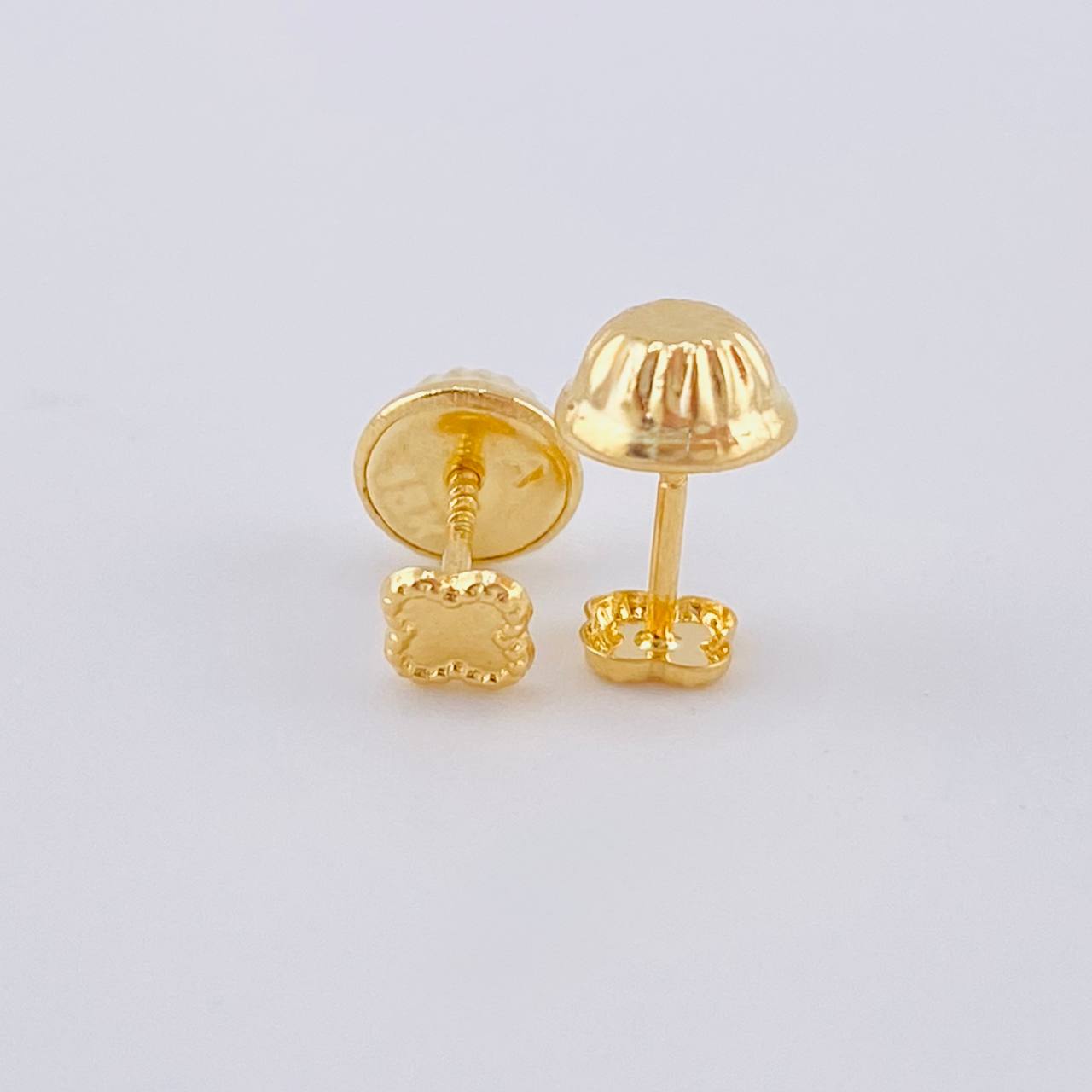 Topos Trebol Liso 0.35 g / 3,6 mm Oro Amarillo 18K