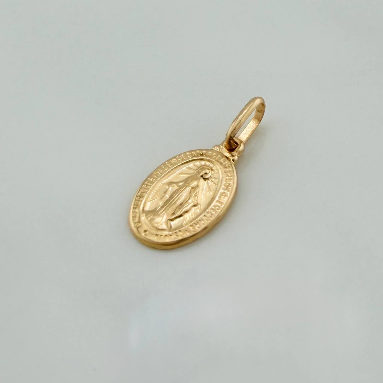 Dije Virgen Milagrosa 0.95gr / 2cm / Macizo Oro Amarillo &