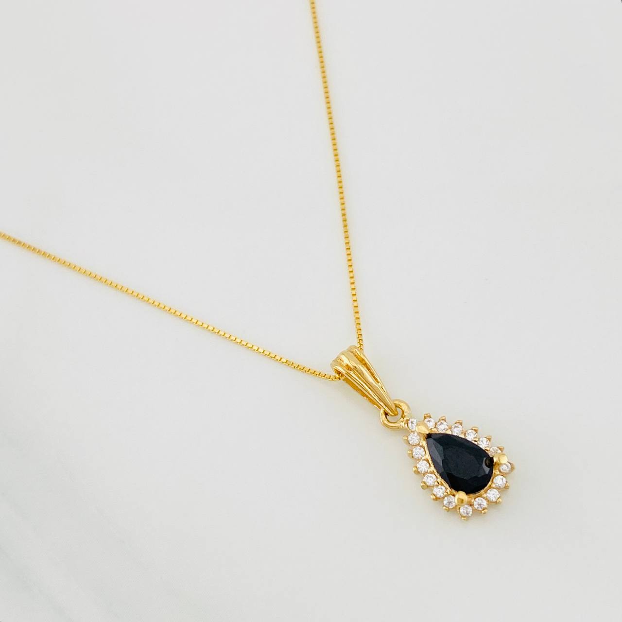 Set Cadena Veneciana + Dije Halo Lágrima / 1.9g / 40cm Oro Amarillo 18K