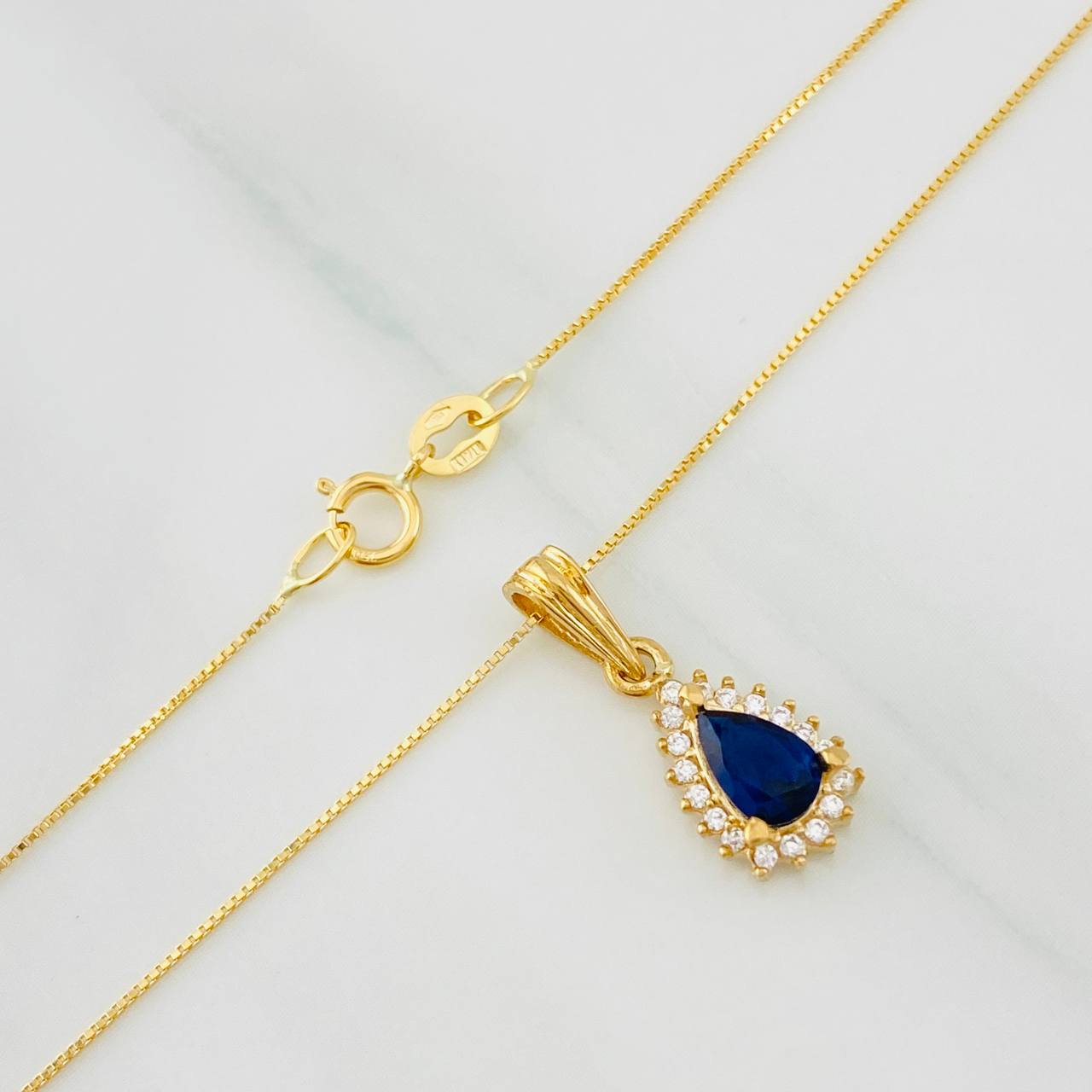 Set Cadena Veneciana + Dije Halo Lágrima / 1.95g / 40cm Oro Amarillo 18K