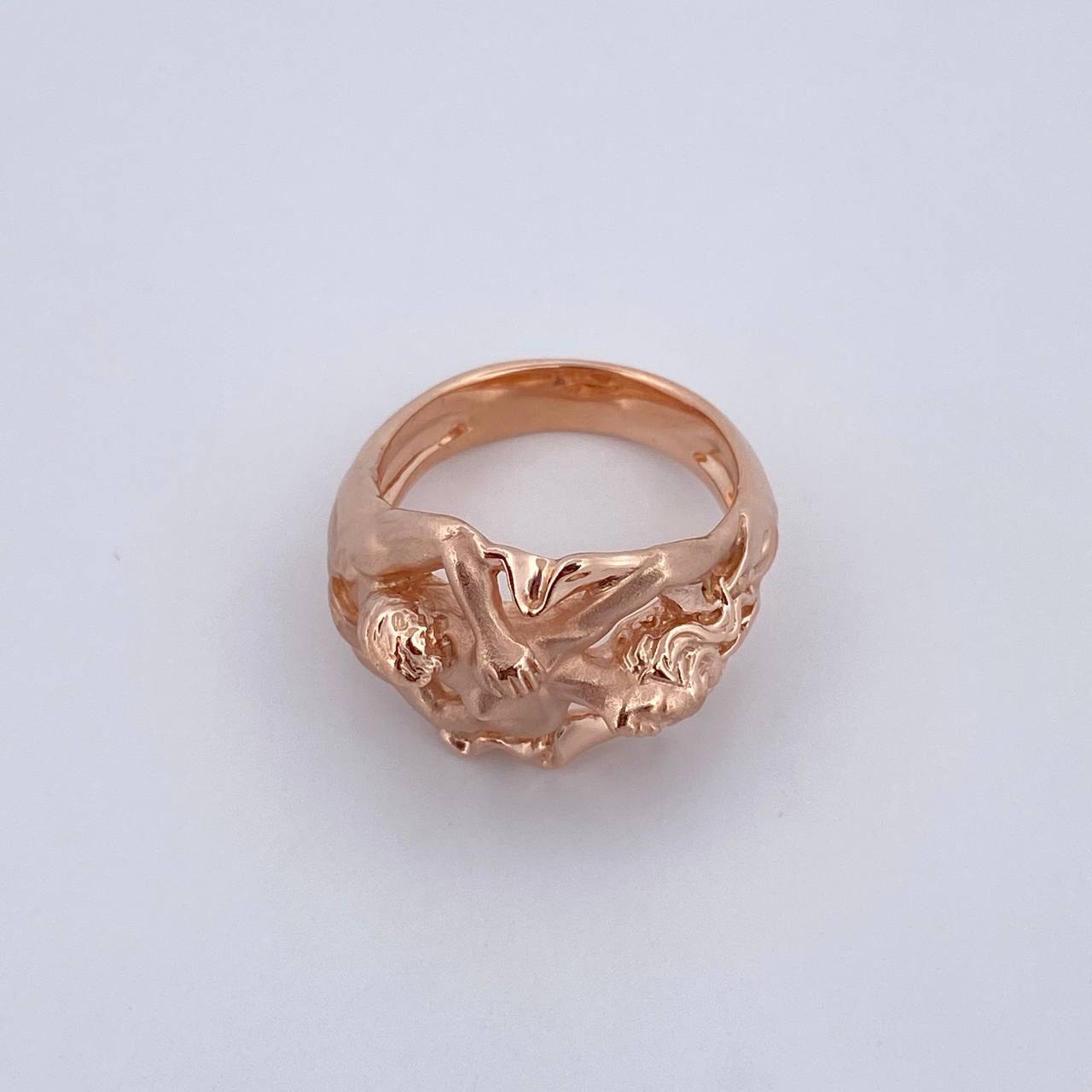 Anillo Pasion 15.15gr / T9 1/2 / Oro Rosa 18K $