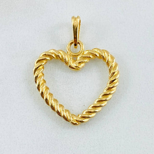 Dije Corazon Entorchado 3.85gr / 2.7cm / Oro Amarillo 18K ©