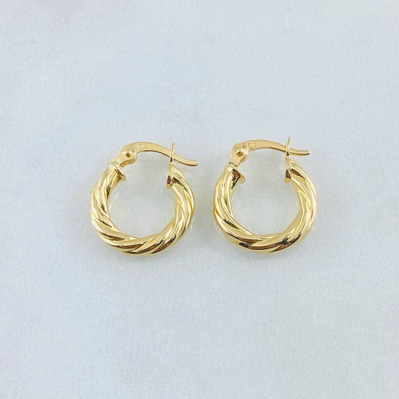 Candongas Emmi 1.3gr / 1.5cm / Oro Amarillo 18K ©