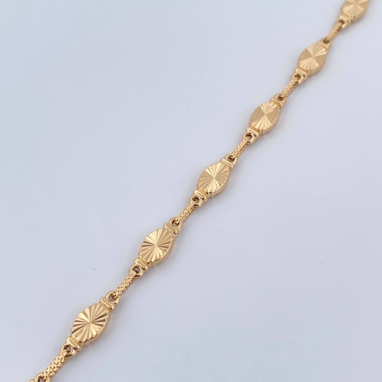 Tobillera Rustico Eslabon 6gr / 24.7cm / 5.2mm Diamantado Oro Amarillo 18K &