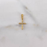 Dije Cruz 0.45gr / 2.1cm / Circones Blancos Oro Amarillo 18K #