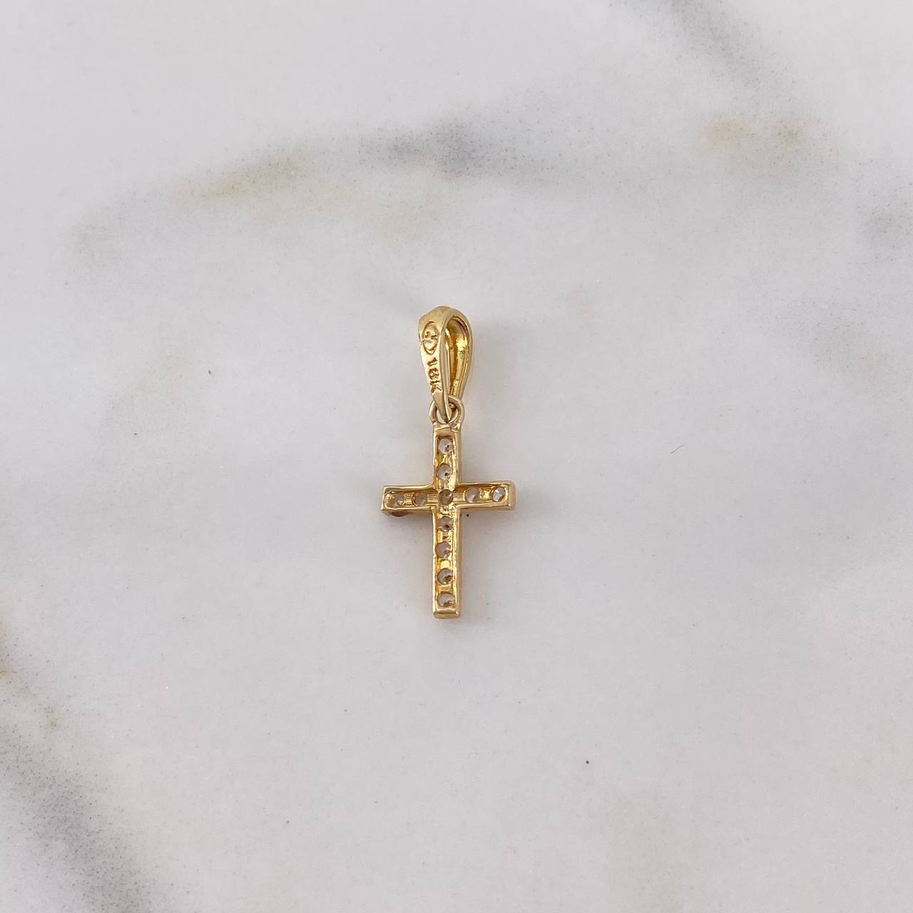 Dije Cruz 0.7gr / 2cm / Circones Blancos Oro Amarillo 18K #