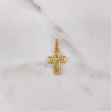 Dije Cruz 1.35gr / 2.3cm / Circones Blancos Oro Amarillo 18K $