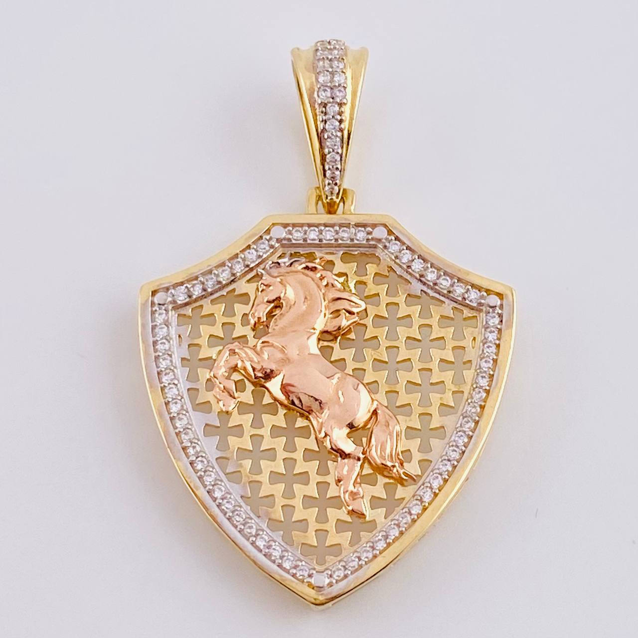 Dije Escudo Caballo 7.15 g / 4.2 cm Dos Oros Amarillo Rosa 18K