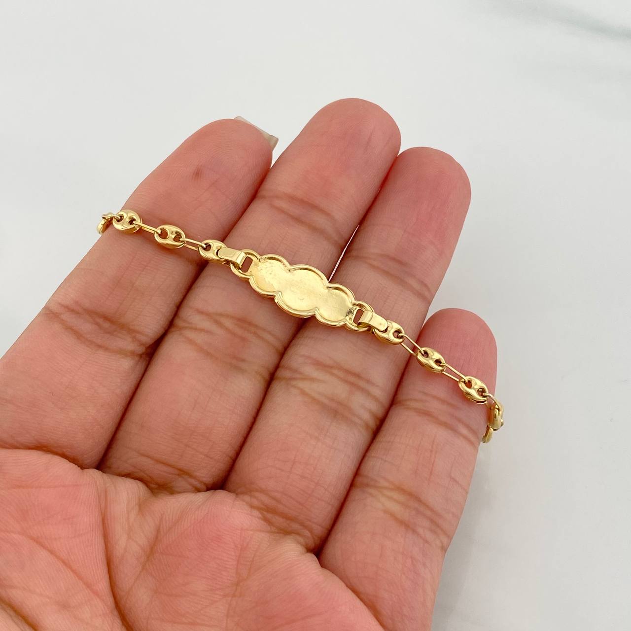 Pulso Bebé Gc Placa Nube 2g / 14.5cm / 3.54mm Oro Amarillo 18K