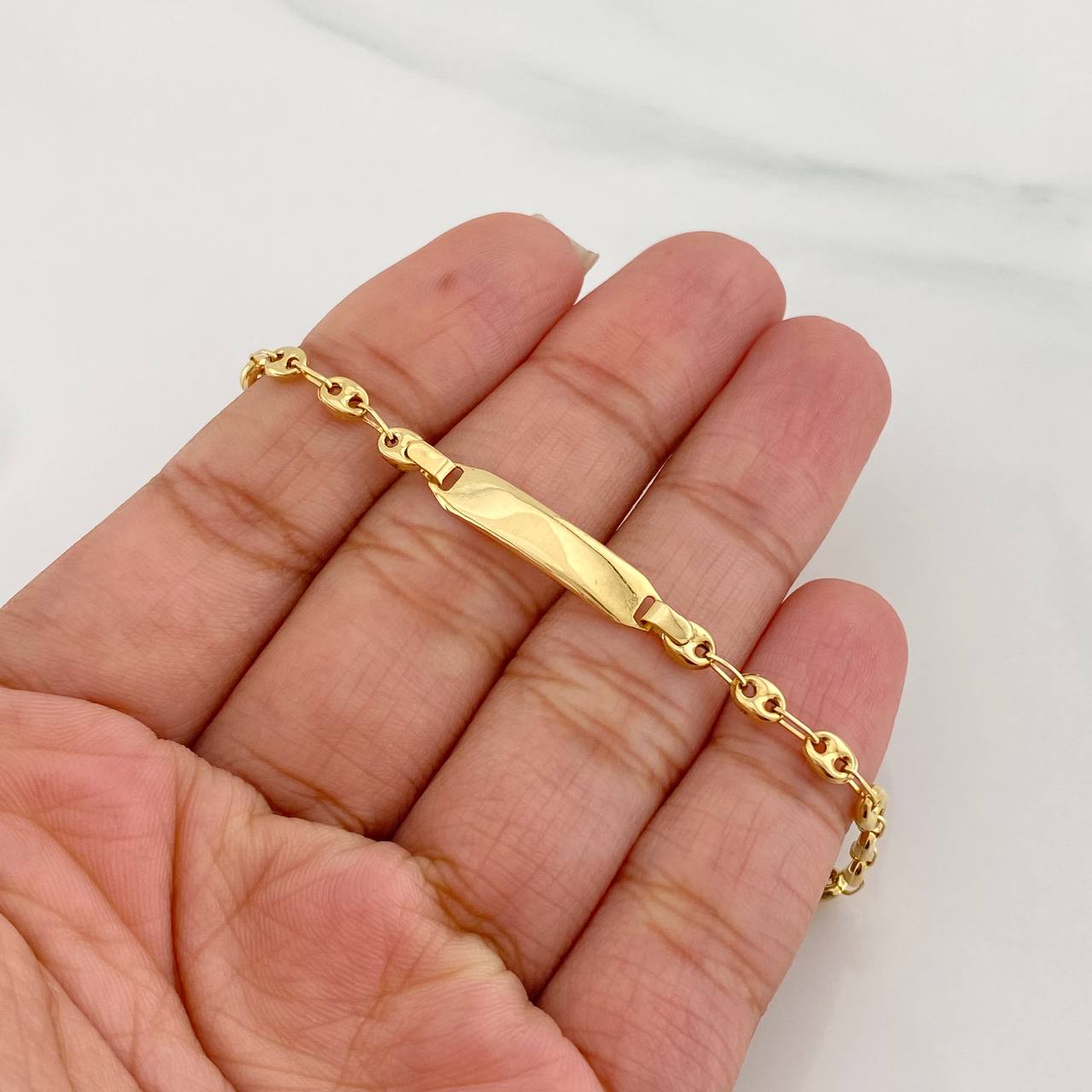 Pulso Bebé GC Placa Rectangular 1.9g / 15cm / 3.51mm Oro Amarillo 18K