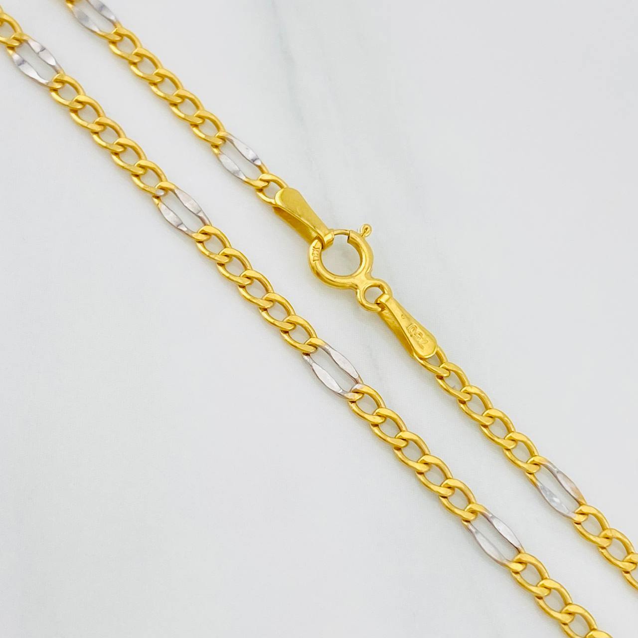 Cadena Fígaro 3.15g / 60cm / 2.6mm Dos Oros Amarillo Blanco 18K