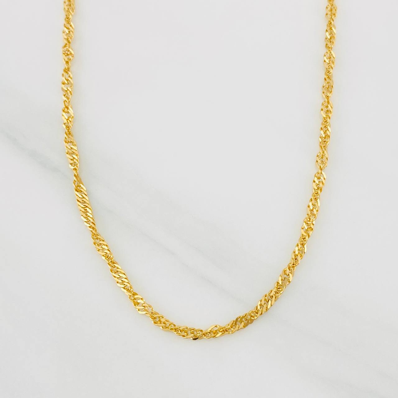 Cadena Singapur 5.5g / 60cm / 2.1mm Oro Amarillo 18K