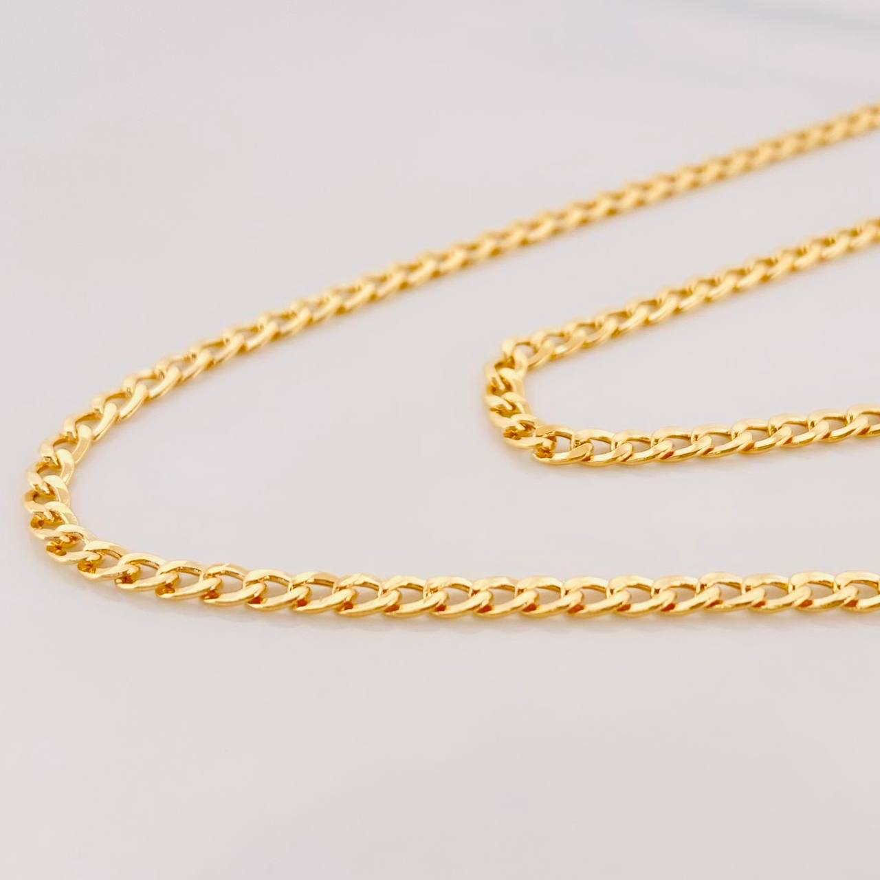 Cadena Cubana 11.7g / 60cm / 3.9mm Oro Amarillo 18K